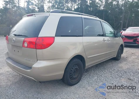 2008 Toyota Sienna Le z USA, uszkodzony, nr VIN 5TDZK23C28S210840